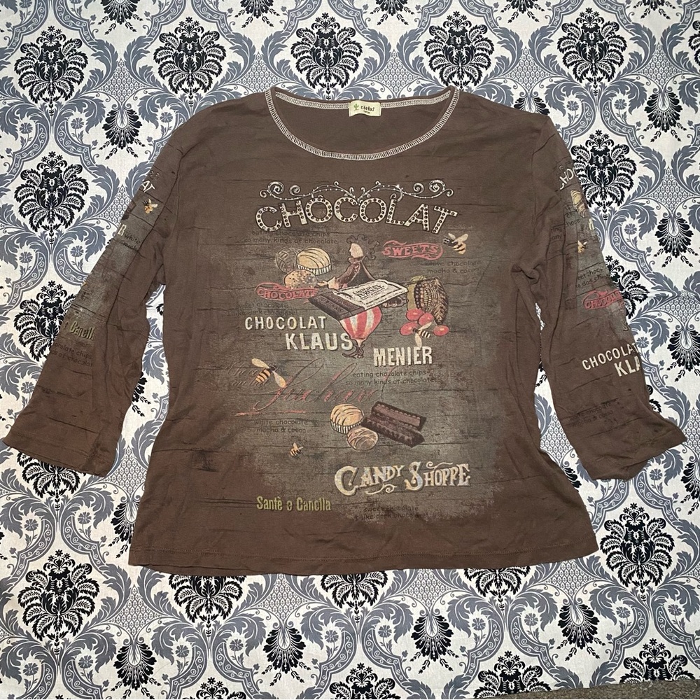 Brown Graphic 3/4 Sleeve Top